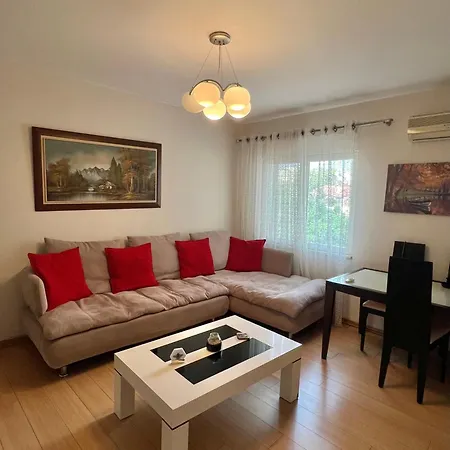 Blloku Family Appartement *